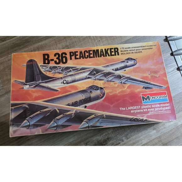 シュリンク未開封 未組立 Monogram 1/72 B-36 ピースメーカー Revell Monogram 1/72 RB-36H Peacemaker, by Jacob Hendershott